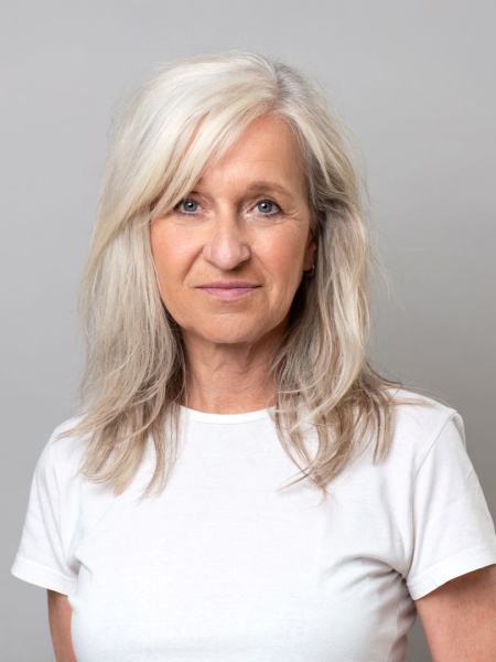 PhDr. Iva Halousková, MBA